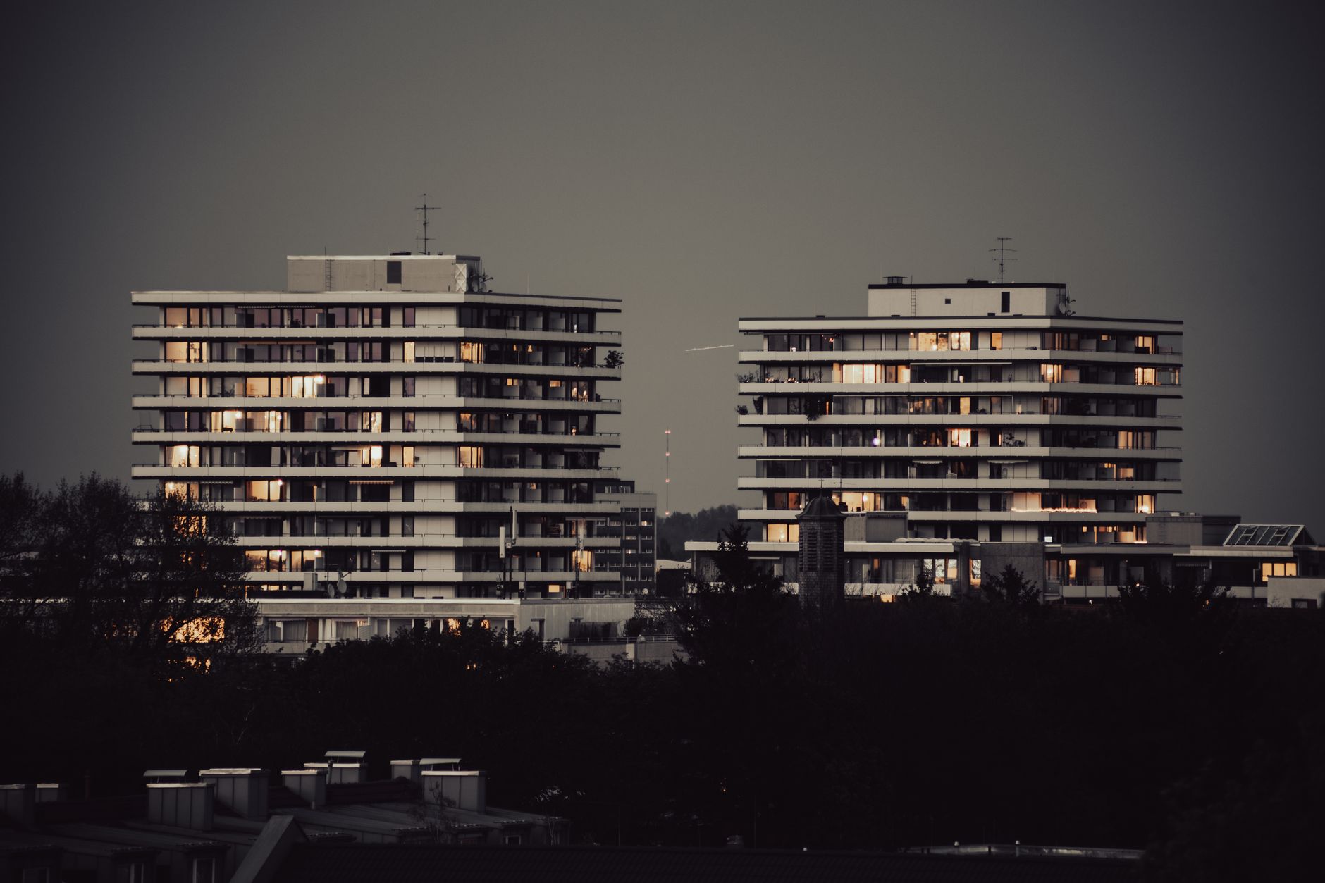 Get Your Munich Apartment Weekend-Ready: The Ultimate Cleaning Checklist for 2026