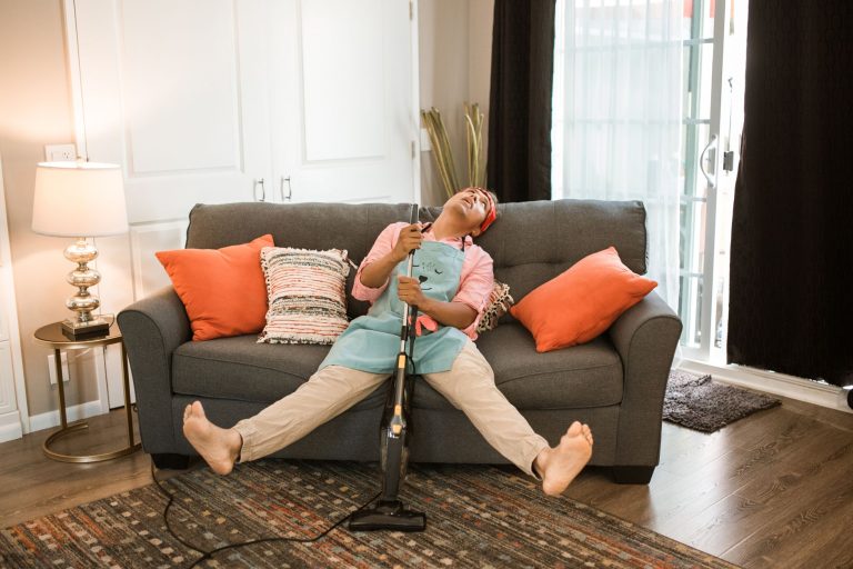 Wohnungsreinigung in München vor dem Wochenende: Die ultimative Checkliste für den perfekten Start