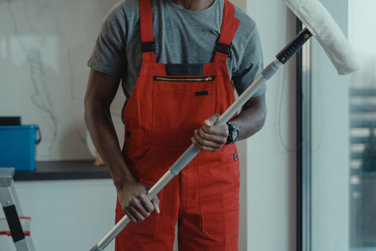 Last-Minute Cleaning in Munich: The Essential Guide to Preparing Your Home
